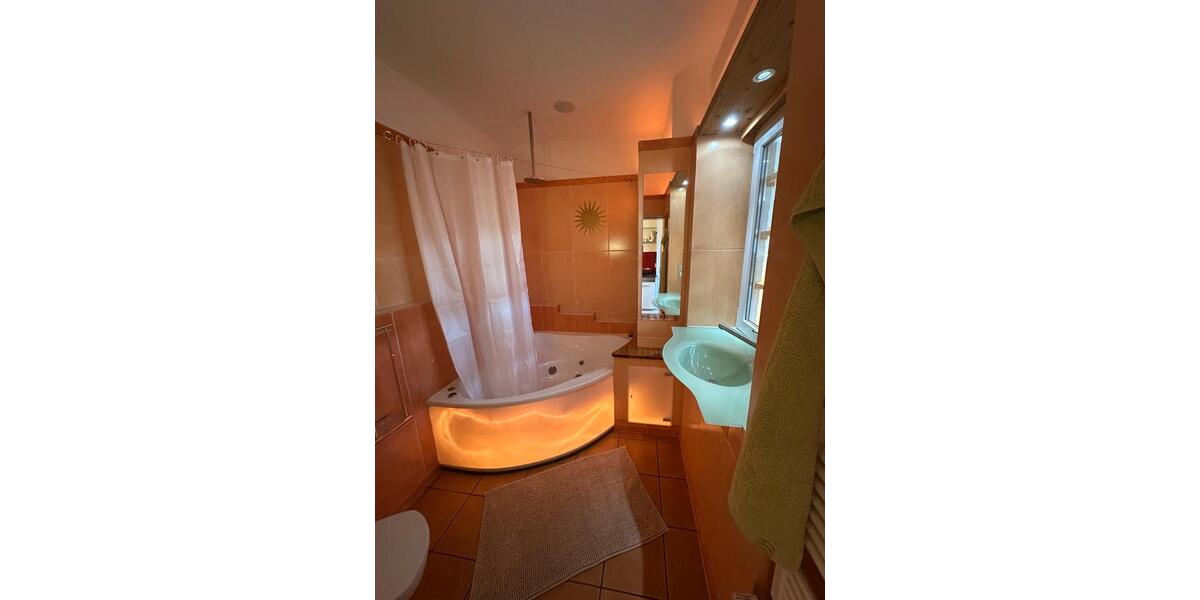 Doppelhaushälfte Lüneburg - 3 Zimmer, 80 m&sup2;, 1.200&euro; | Angebot:24176515