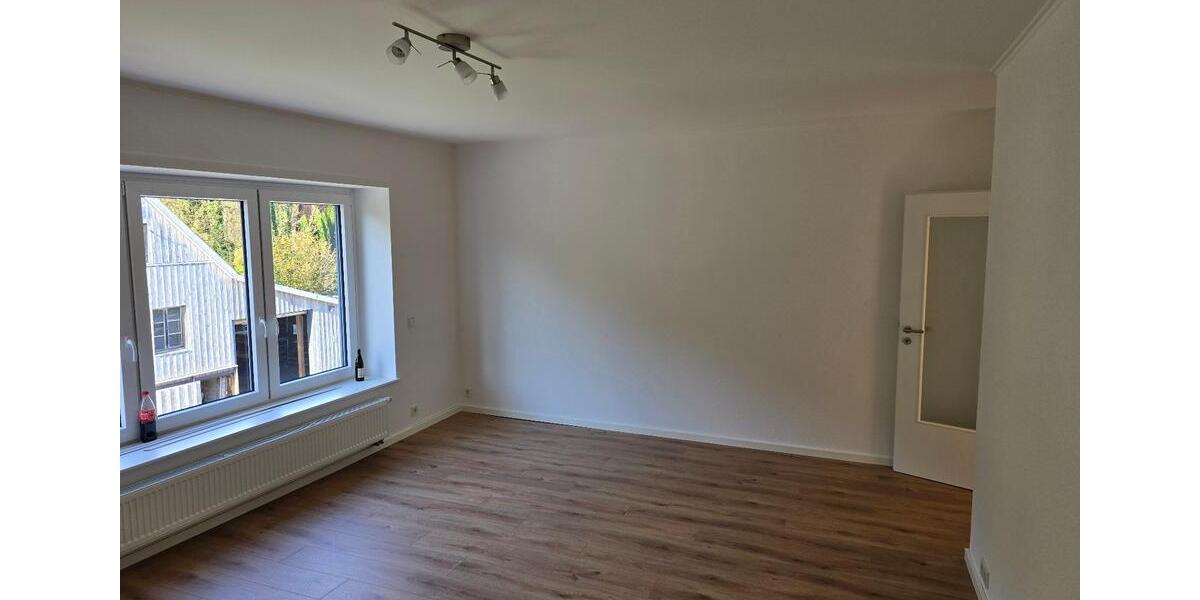 Etagenwohnung Engelskirchen - 2 Zimmer, 70 m&sup2;, 525&euro; | Angebot:25455010