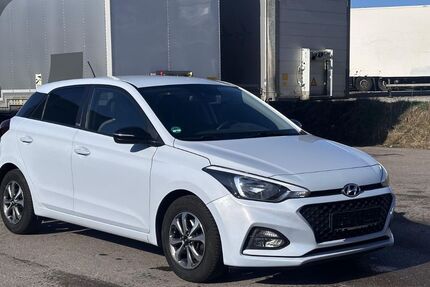 Hyundai i20 133.000 km 11.000 &euro; Filderstadt 70794
