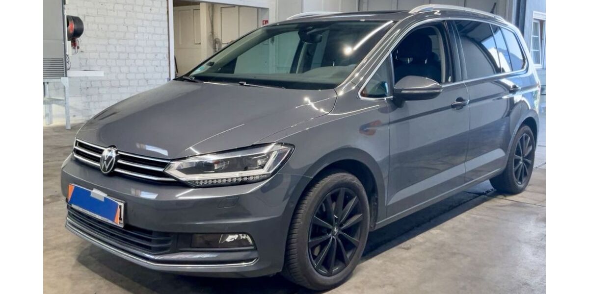 VW Touran 39.980 km 32.990 &euro; Geesthacht bei Hamburg 21502