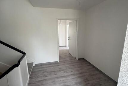 Wohnung Löhne - 4 Zimmer, 88 m&sup2;, 950&euro; | Angebot:26022962