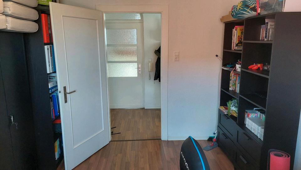 Etagenwohnung Bielefeld Heepen - 4 Zimmer, 95 m&sup2;, 1.050&euro; | Angebot:26397811