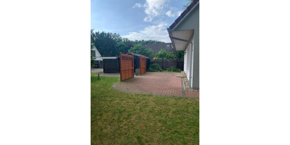 Einfamilienhaus Celle Bostel - 4 Zimmer, 120 m&sup2;, 1.200&euro; | Angebot:26391950