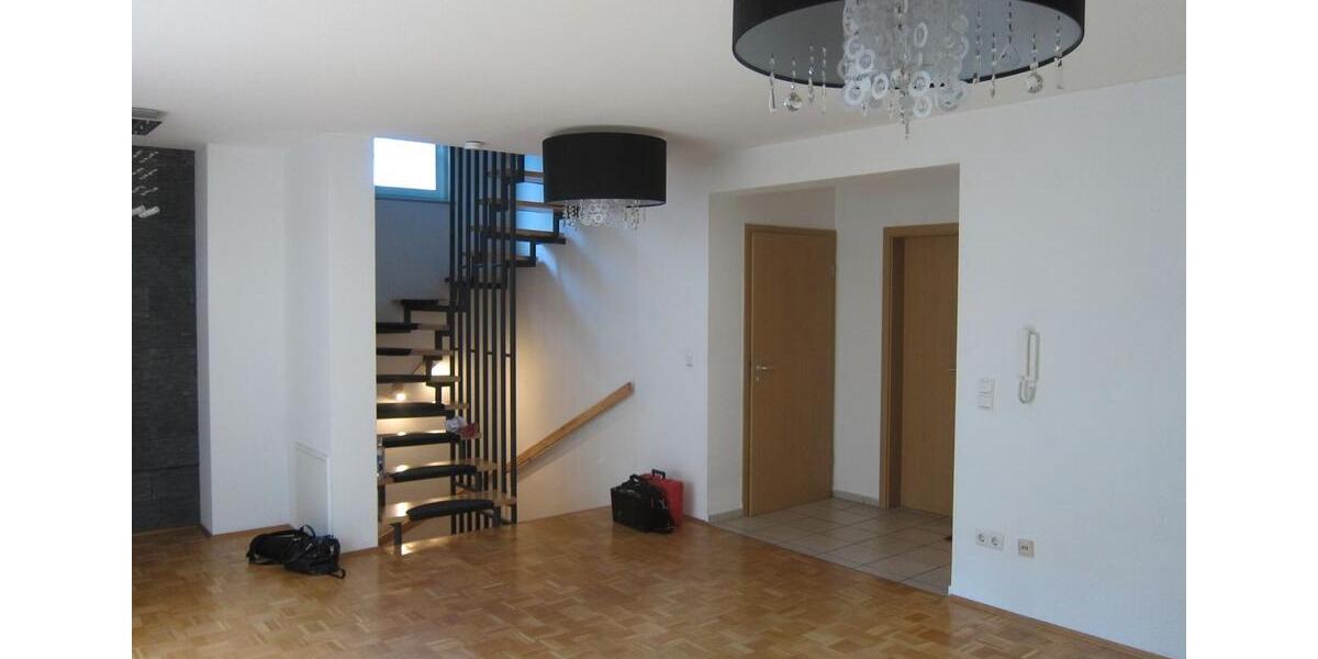 Einfamilienhaus Würzburg Lindleinsmühle - 4.5 Zimmer, 125 m&sup2;, 635.000&euro; | Angebot:26914903