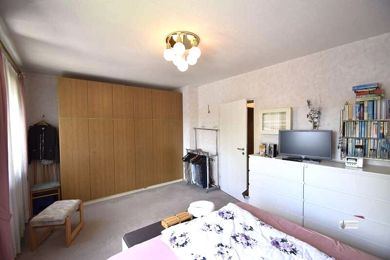 Solides Reihenmittelhaus Ideal für Familie mit 4 Personen auch für Home Office +EBK +Garage +Garten - Reihenhaus Bremen Neustadt | Angebot:26560638
