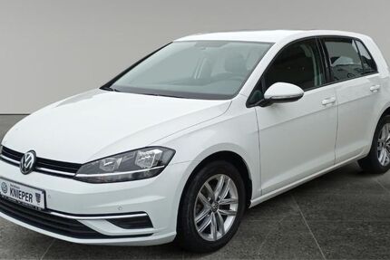 VW Golf 92.607 km 13.600 &euro; Zetel 26340