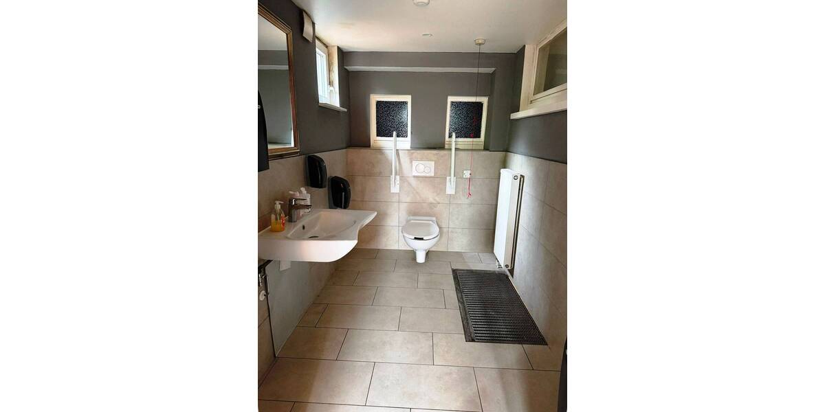 Gewerbeobjekt Pforzheim Südweststadt - 5 Zimmer, 230 m&sup2;, 395.000&euro; | Angebot:19366706