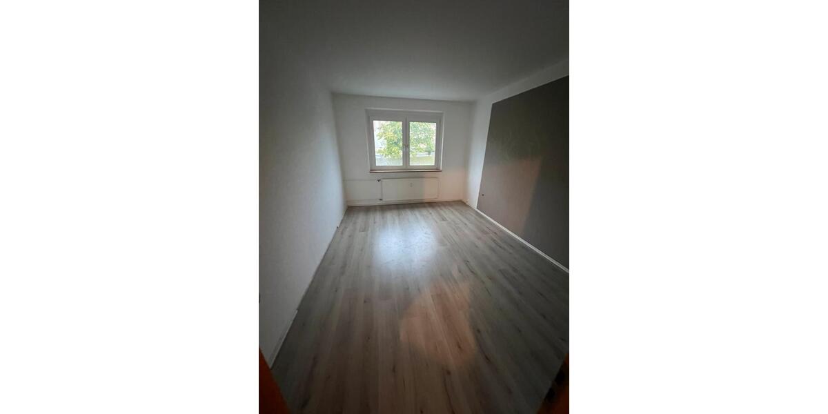 Etagenwohnung Bernstadt auf dem Eigen - 3 Zimmer, 71 m&sup2;, 46.000&euro; | Angebot:26996086
