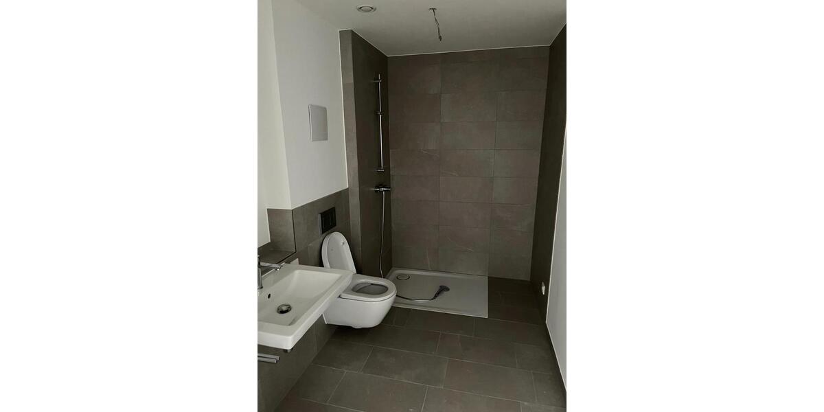Etagenwohnung Kolbermoor - 3 Zimmer, 77 m&sup2;, 1.466&euro; | Angebot:26361296