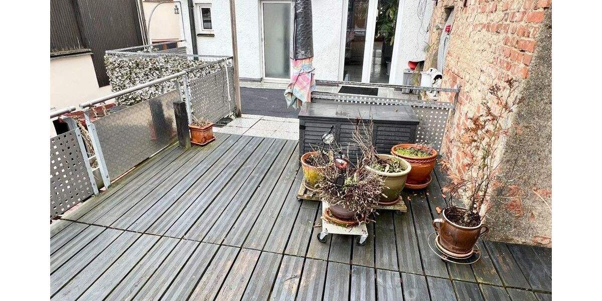 Reihenmittelhaus Neustadt an der Waldnaab Neustadt - 7 Zimmer, 238 m&sup2;, 269.000&euro; | Angebot:25779826