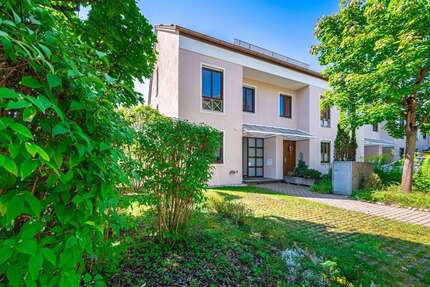 Haus zum Mieten in Germering 2.750 € 138 m² 5 zimmer