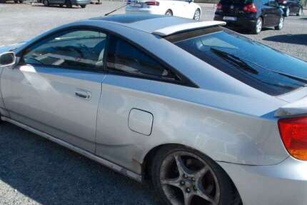 Toyota Celica 224.400 km 900 &euro; Pleystein 92714