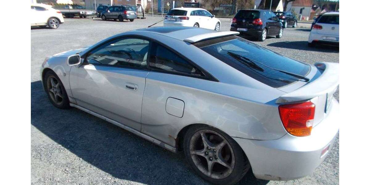 Toyota Celica 224.400 km 900 &euro; Pleystein 92714