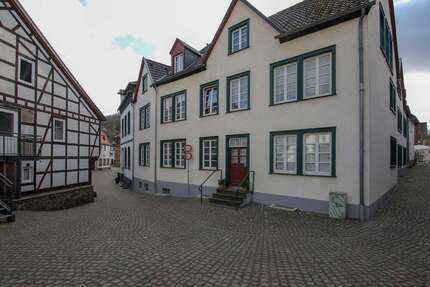 Wohnung Bad Münstereifel - 2 Zimmer, 87 m&sup2;, 215.000&euro; | Angebot:26279117