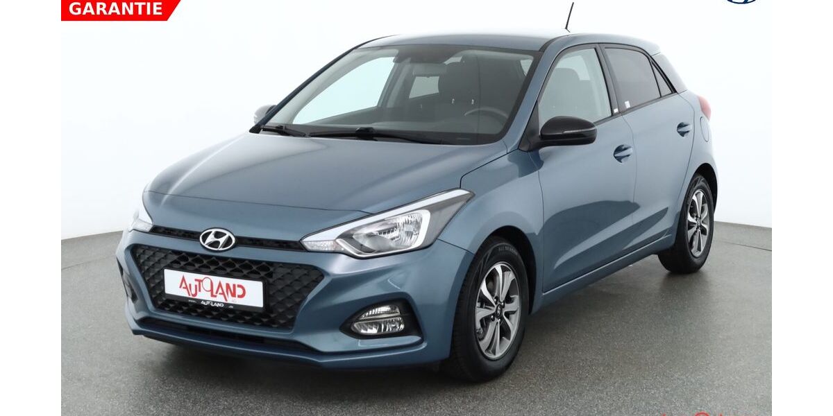 Hyundai i20 66.420 km 13.990 &euro; Berlin 12683