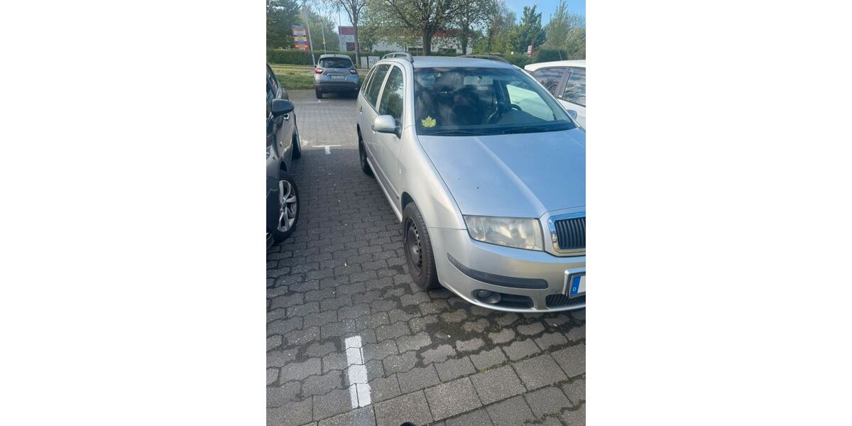Skoda Fabia 230.856 km 1.400 &euro; Alsdorf 52477