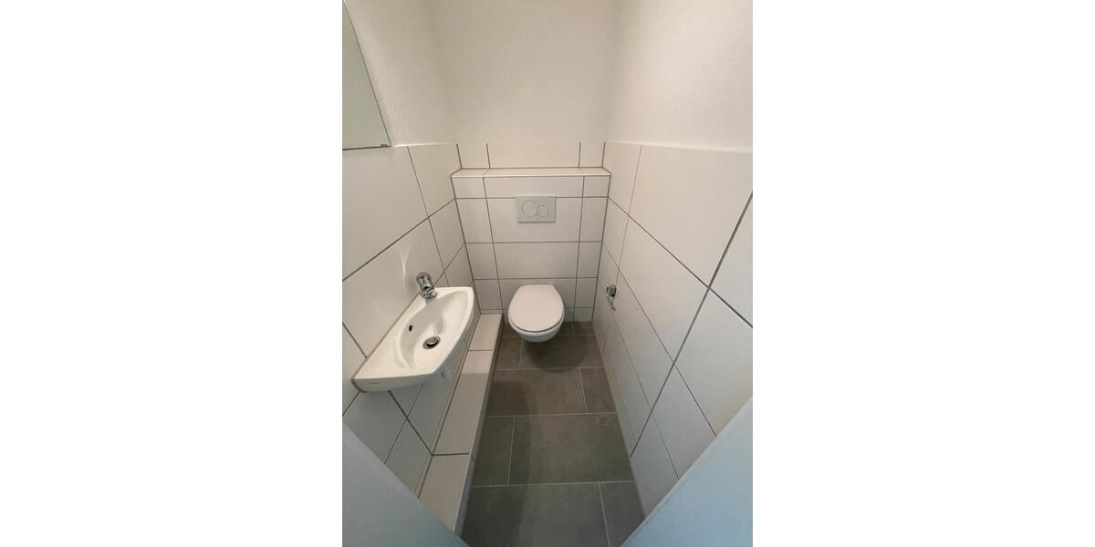 Etagenwohnung Neuwied - 3.5 Zimmer, 101 m&sup2;, 900&euro; | Angebot:24995762