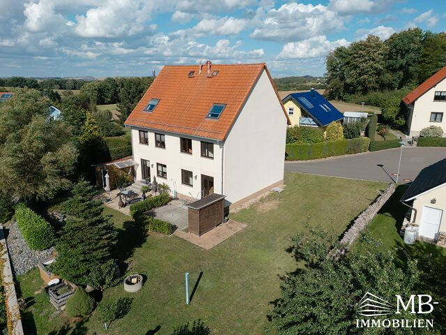 Geräumige Doppelhaushäfte mit toller Aussicht - Doppelhaushälfte Neumark | Angebot:24042359