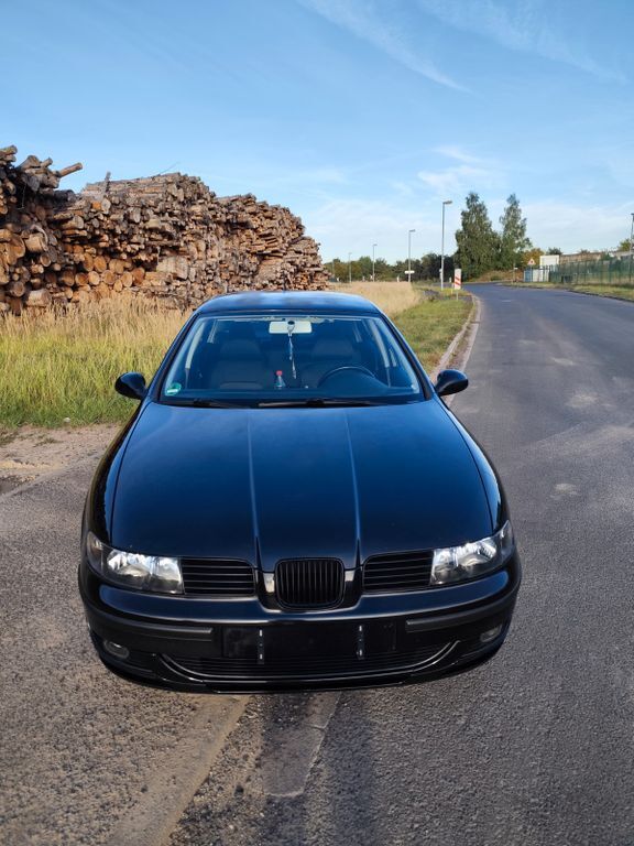 Seat Leon 160.000 km 1.999 € Krayenberggemeinde 36460