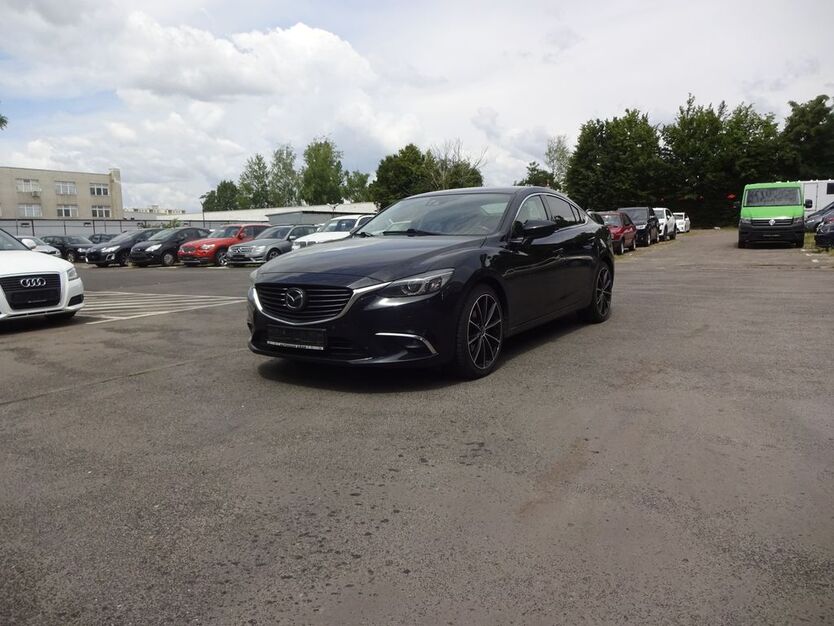 Mazda 6 138.000 km 12.700 € Berlin 12249