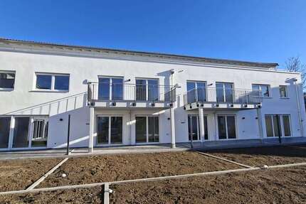 Wohnung zum Mieten in Unterföhring 2.490 € 105 m² 3 zimmer