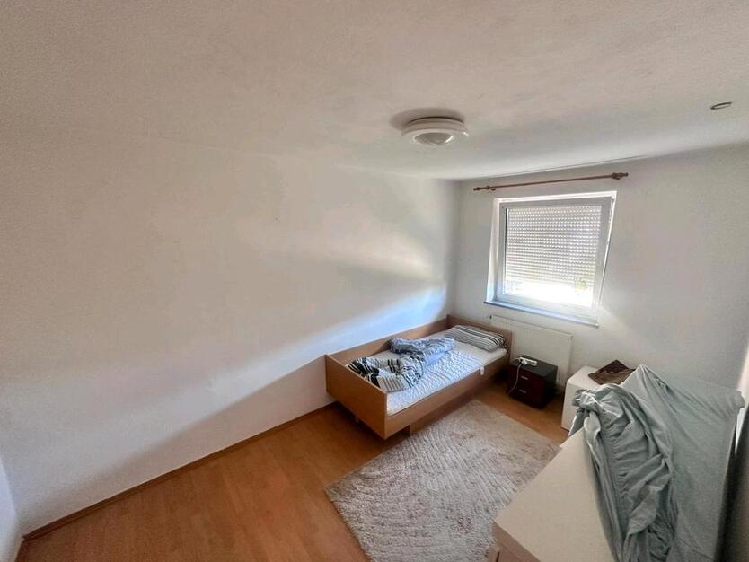 Schöne 3 Zimmer Wohnung mit Keller und eigenem KFZ Stellplatz