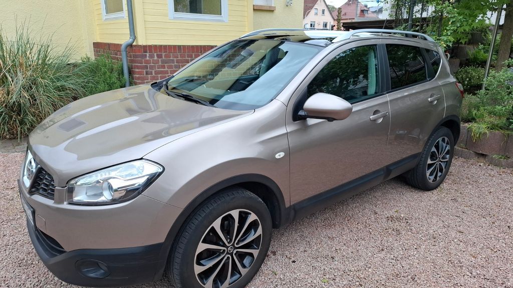 Nissan Qashqai 131.000 km 6.500 &euro; Griesheim 64347