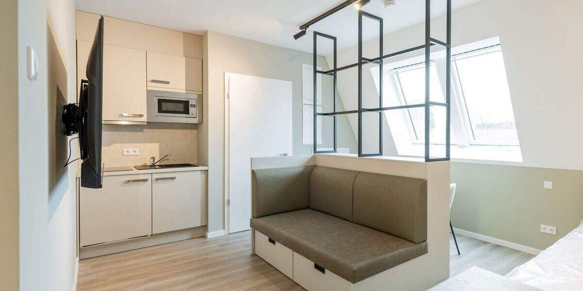 Möbliertes Dachgeschoss-Apartment mit Kochnische 1 zimmer