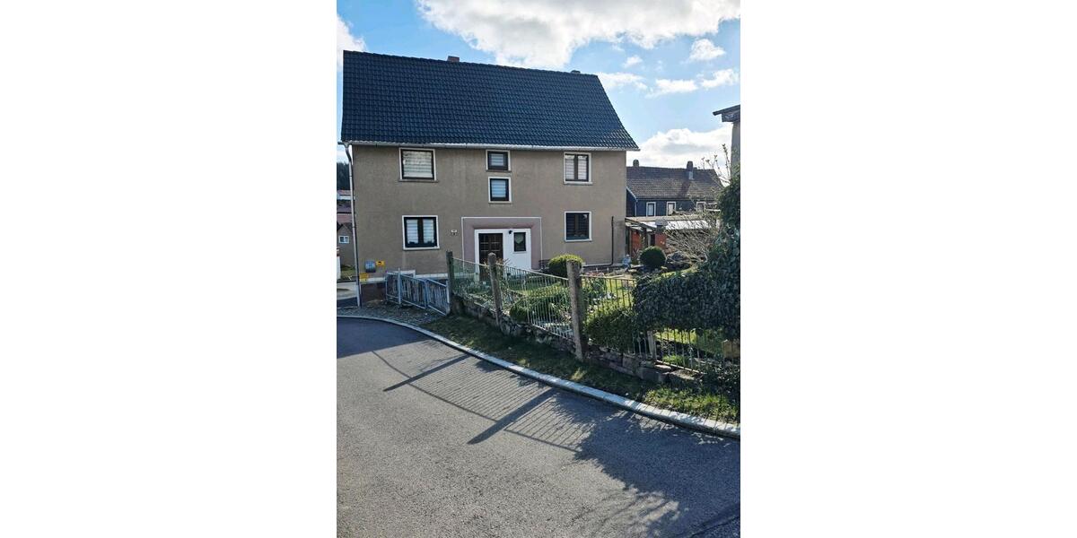 Einfamilienhaus Zella-Mehlis Mehlis - 6 Zimmer, 170 m&sup2;, 128.000&euro; | Angebot:25972212