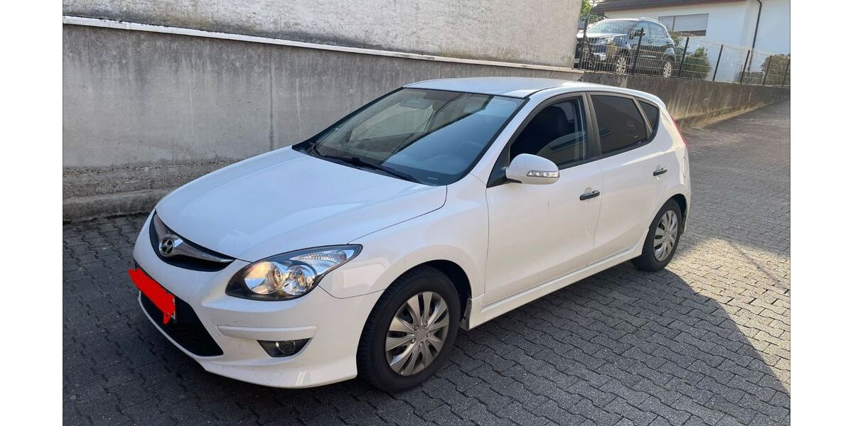 Hyundai i30 166.000 km 3.000 &euro; Kirchardt 74912