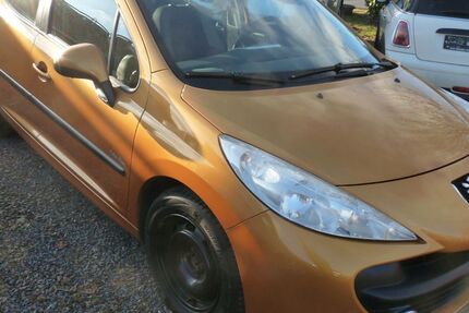 Peugeot 207 87.800 km 3.450 &euro; Jena 07743