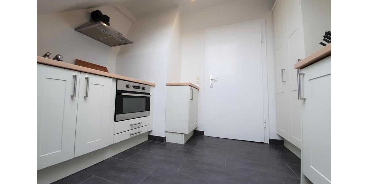 Dachgeschoßwohnung Hannover Vahrenwald-List - 3 Zimmer, 55 m&sup2;, 214.000&euro; | Angebot:26038206