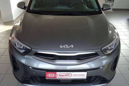Kia Stonic 13.100 km 18.900 &euro; Coesfeld 48653