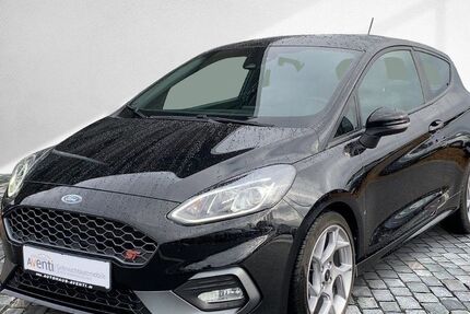 Ford Fiesta 65.541 km 15.869 &euro; Bamberg 96052