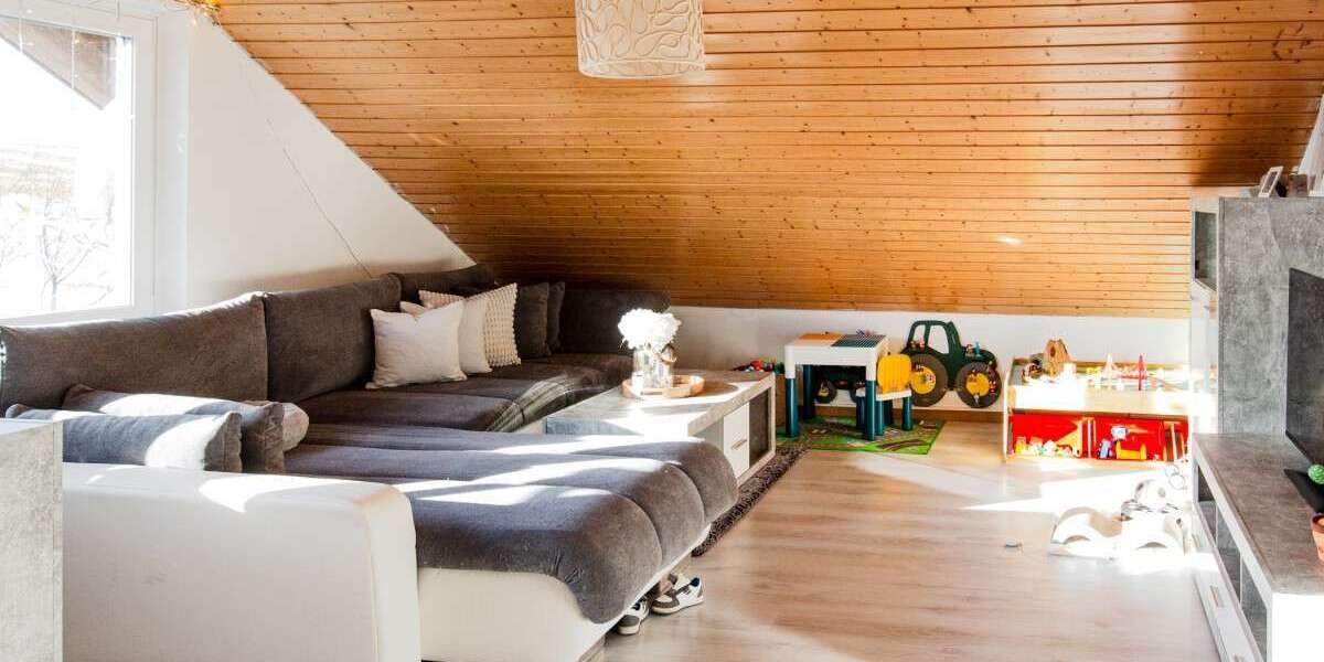Etagenwohnung Schopfheim - 4 Zimmer, 75 m&sup2;, 95.000&euro; | Angebot:25986864