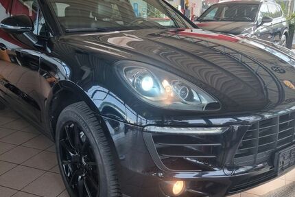 Porsche Macan 329.000 km 22.600 &euro; Nürnberg 90431