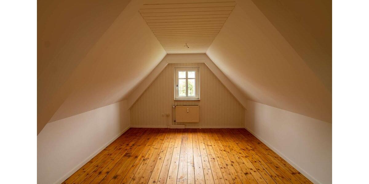 Einfamilienhaus Rehau - 4 Zimmer, 105 m&sup2;, 680&euro; | Angebot:26265862