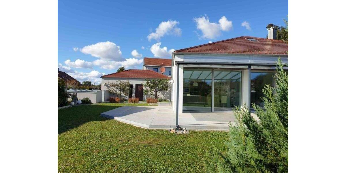 Bungalow Bad Füssing - 5 Zimmer, 220 m&sup2;, 920.000&euro; | Angebot:25779571