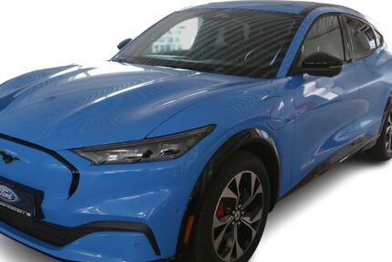 Ford Mustang Mach-E 28.900 km 29.880 € Braubach 56338