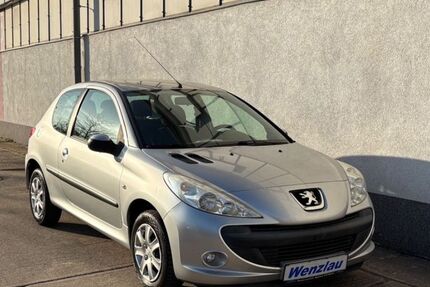 Peugeot 206 137.000 km 2.950 € Magdeburg 39128