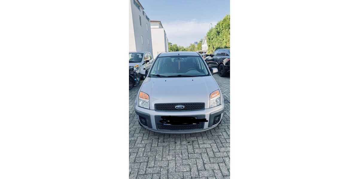 Ford Fusion 151.500 km 3.300 &euro; Heitersheim 79423