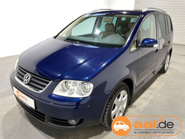 VW Touran 195.000 km 2.950 &euro; Norderstedt 22848