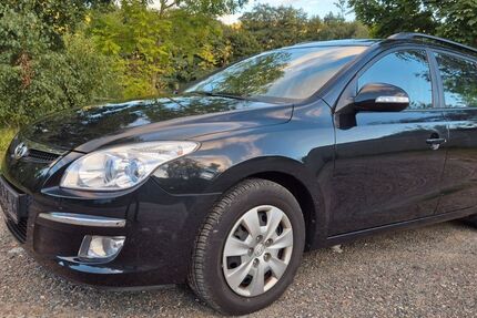 Hyundai i30 139.000 km 2.990 € Bad Schlema 08301