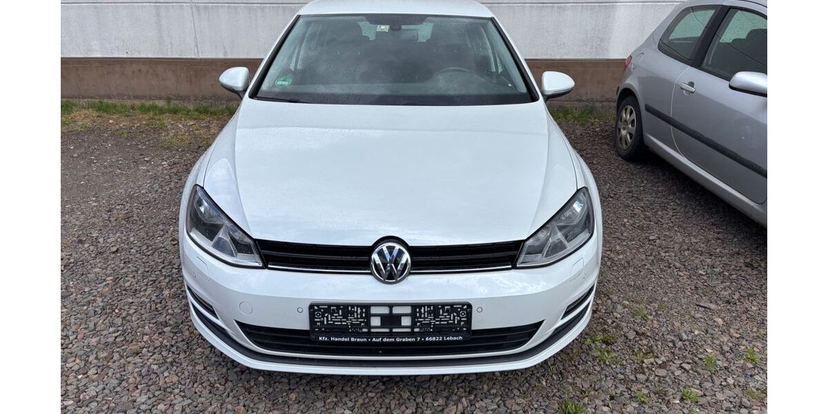 VW Golf 96.269 km 10.890 &euro; Lebach 66822