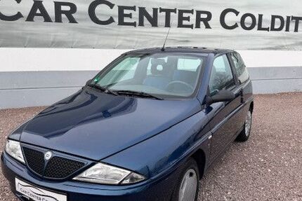 Lancia Ypsilon 61.000 km 1.990 &euro; Colditz 04680