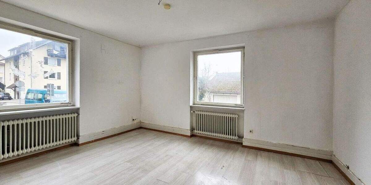 Mehrfamilienhaus, Wohnhaus Waldshut-Tiengen Waldshut - 399.000&euro; | Angebot:26868141