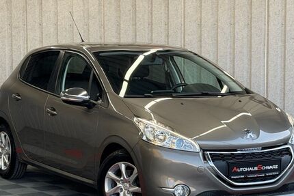 Peugeot 208 146.196 km 4.490 &euro; Königsbach-Stein 75203
