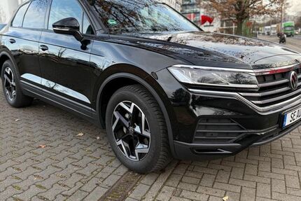 VW Touareg 4.800 km 62.990 € Hannover 30177