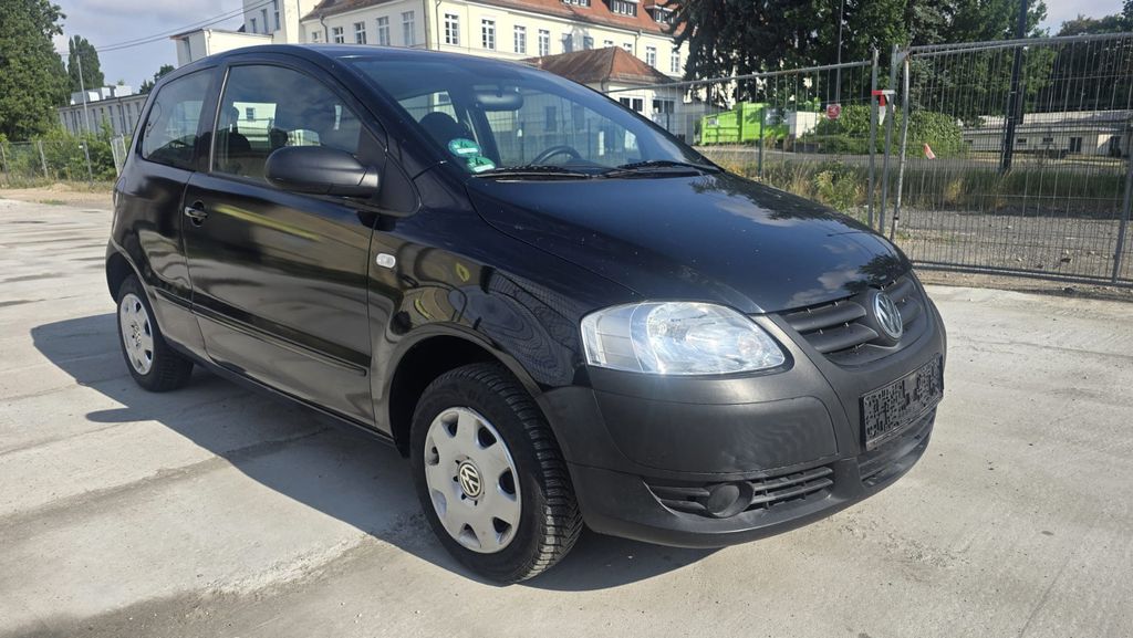 VW Fox 66.100 km 1.990 &euro; Leipzig - Ost 04328