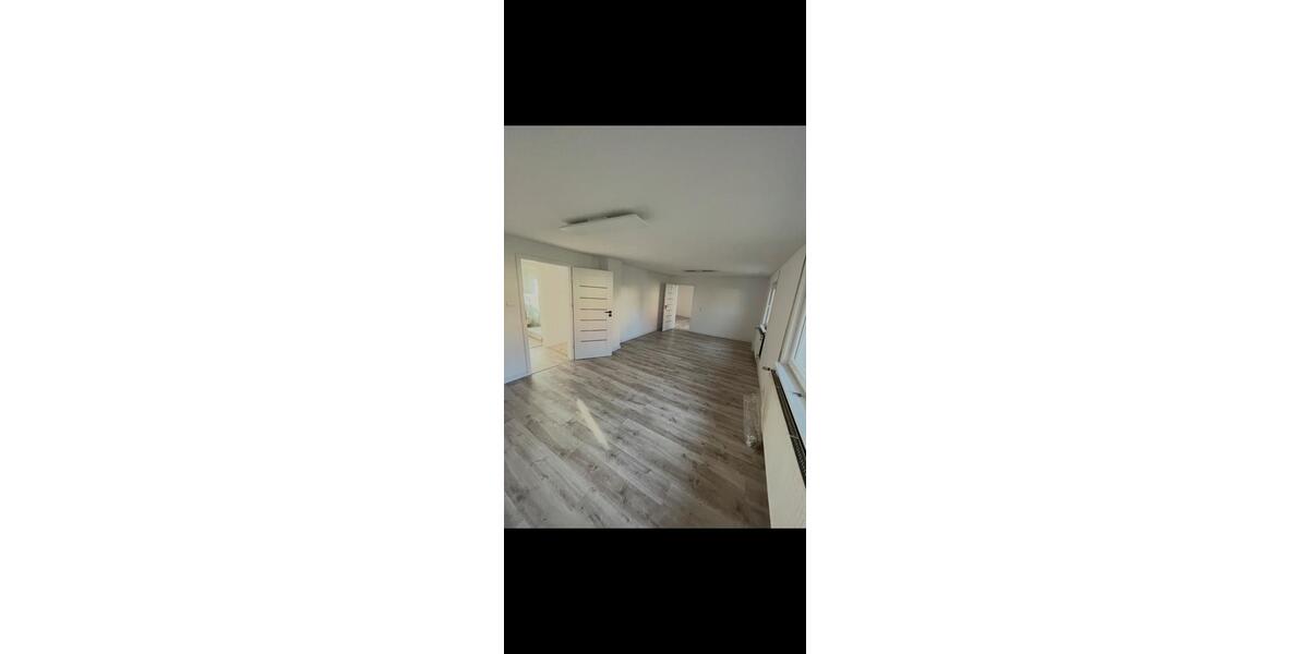 Etagenwohnung Northeim - 3 Zimmer, 86 m&sup2;, 650&euro; | Angebot:25571862